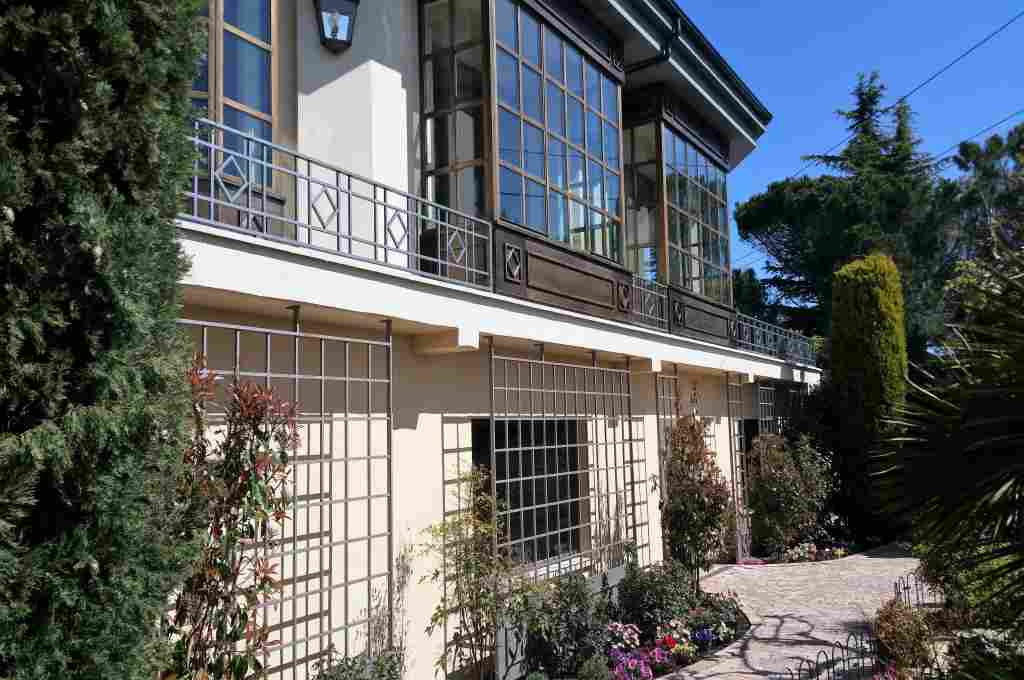 Imagen de SALONES MIRAVALLE